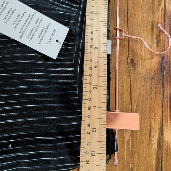 225-NWT LINEN Striped Black and White Pants - Picture 5 of 5